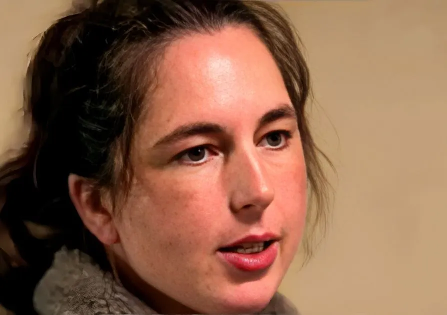 27 (1).jpg?format=webp