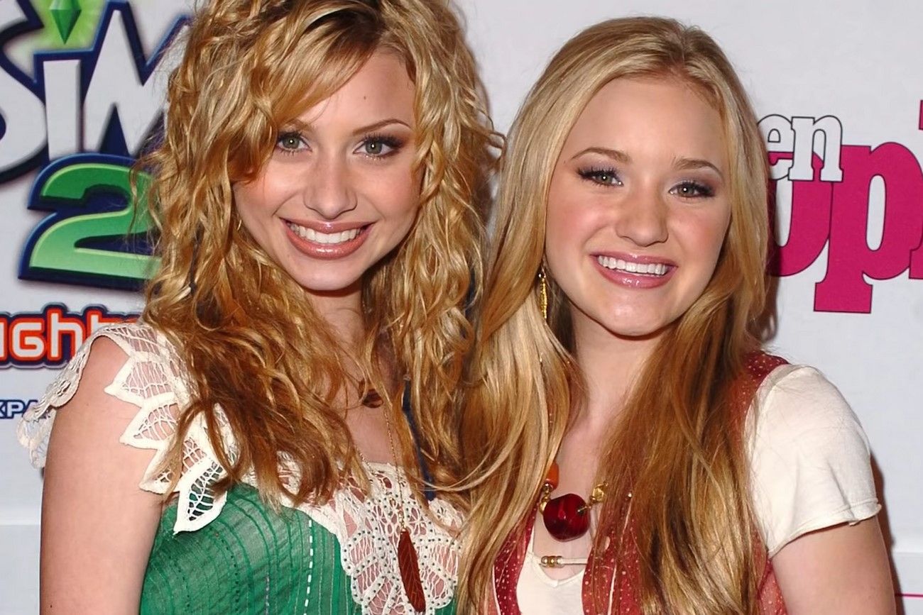 Aly and AJ Then.jpg