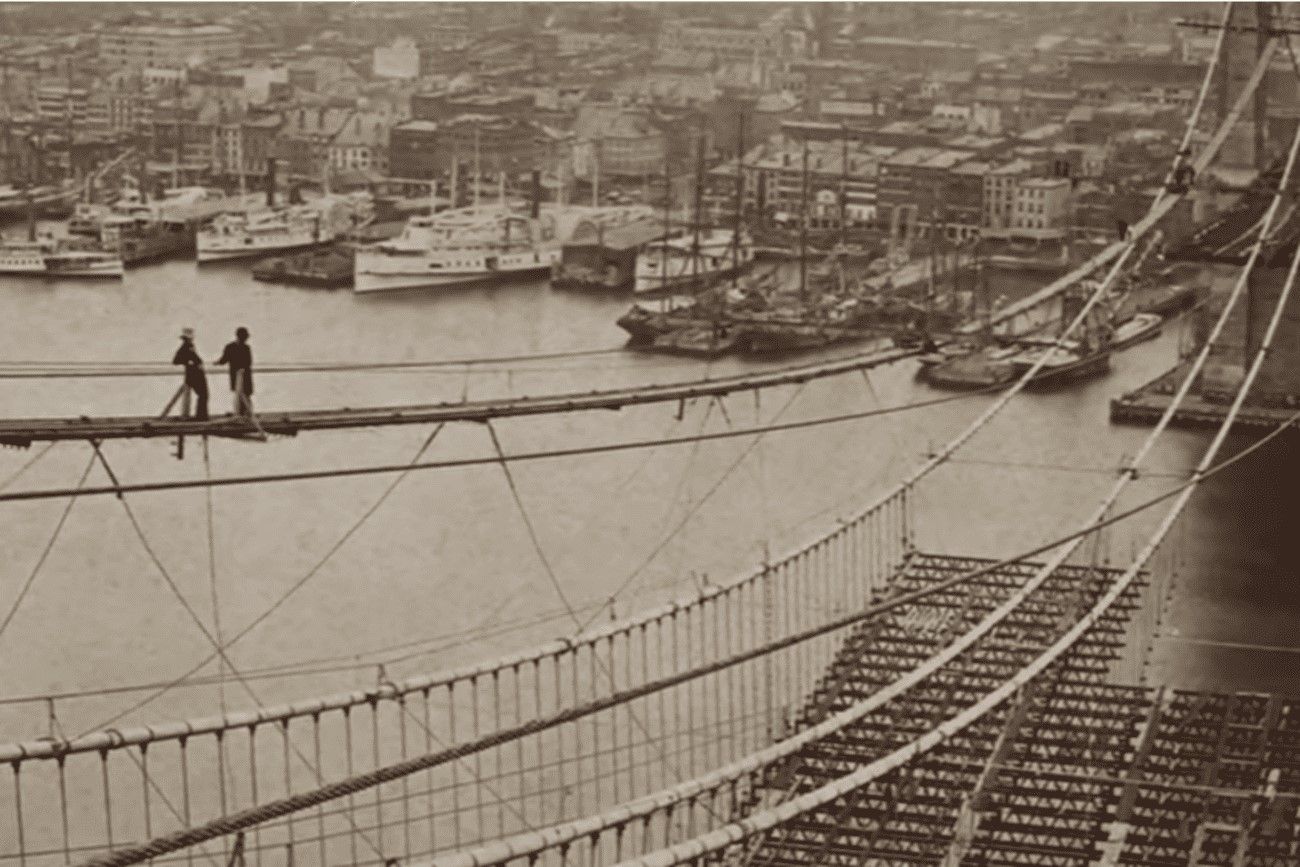 Brooklyn Bridge – 1883.jpg