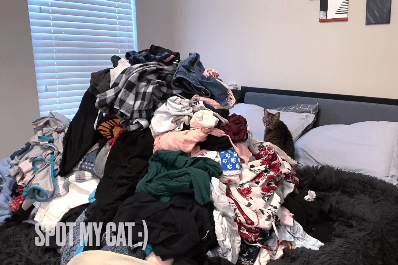 For Him – Avoid a cluttered closet.jpg
