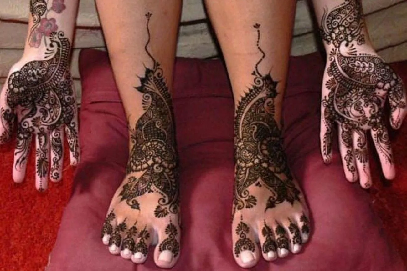 Henna Tattoos – India.jpg?format=webp