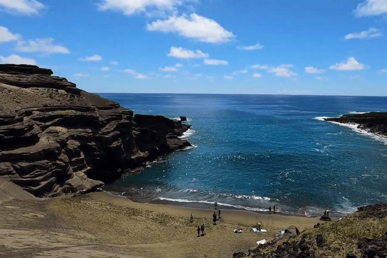 In Hawaii, There Are Various Beach Colors.jpg?format=webp