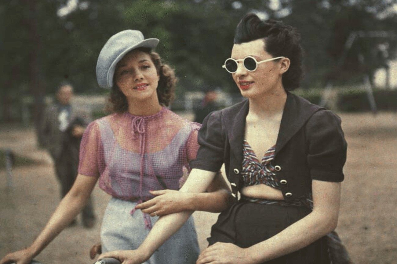 Ladies  – Paris, 1930s.jpg