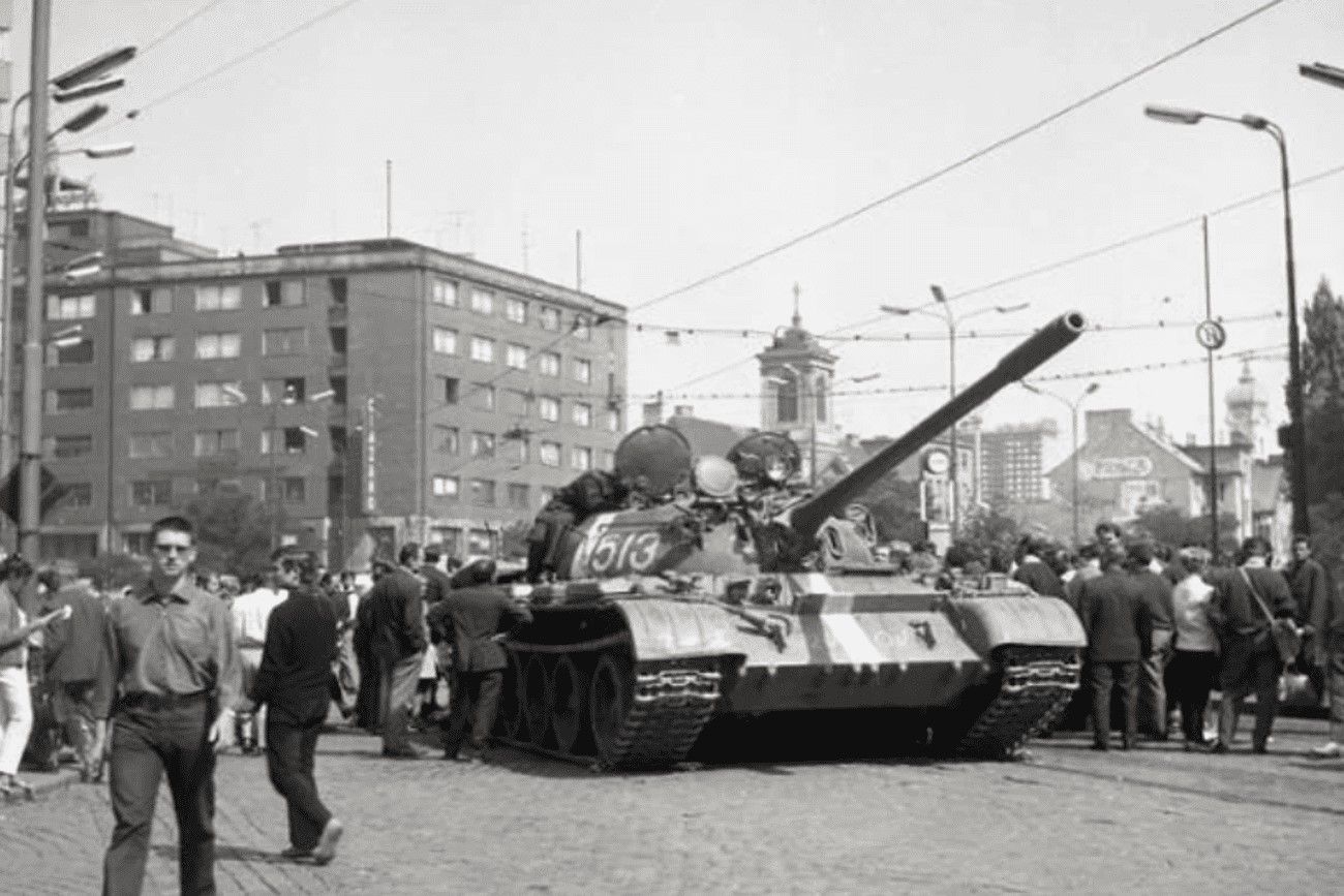 Revolution! – Czechoslovakia 1968.jpg