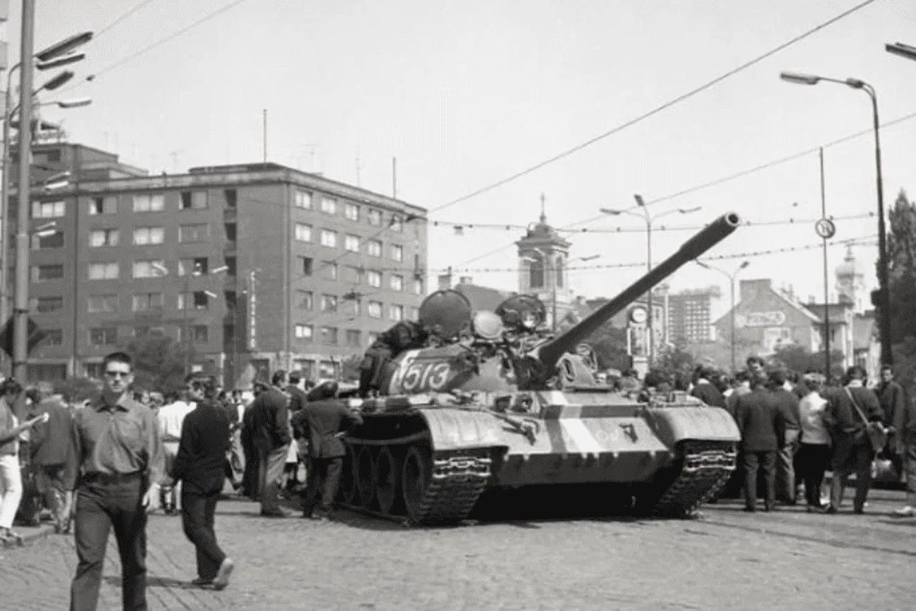 Revolution! – Czechoslovakia 1968.jpg?format=webp