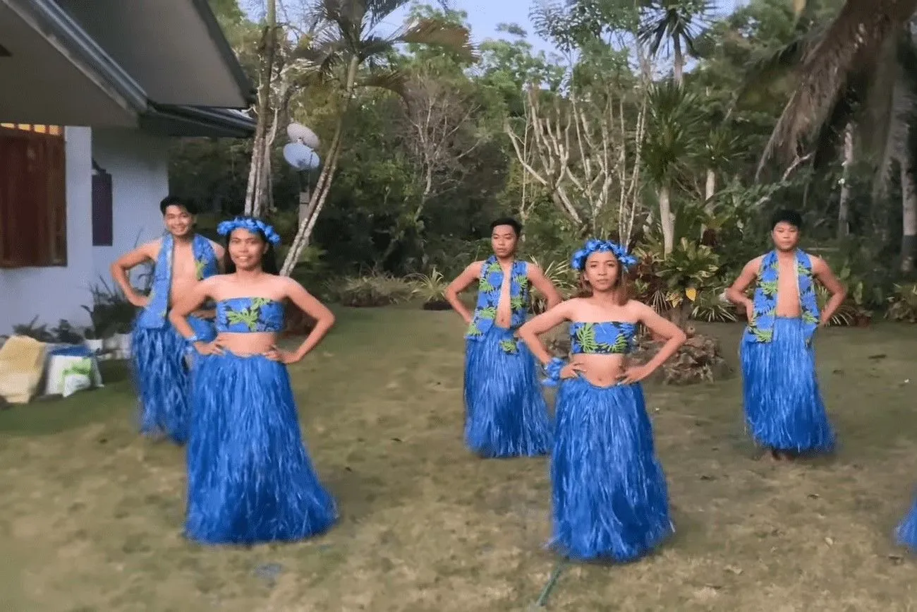 The Hawaiian Hula Dance is Open to Men and Women.jpg?format=webp